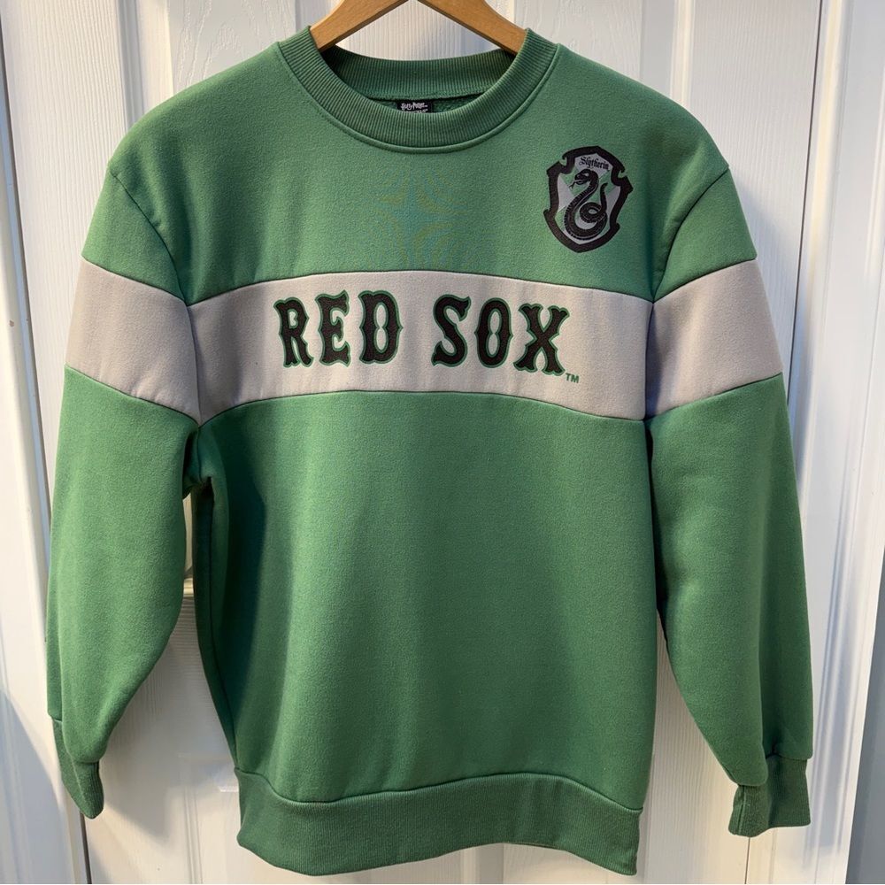 Boston Red Sox Special Edition Harry Potter Slytherin Crewneck Sweatshirt Medium